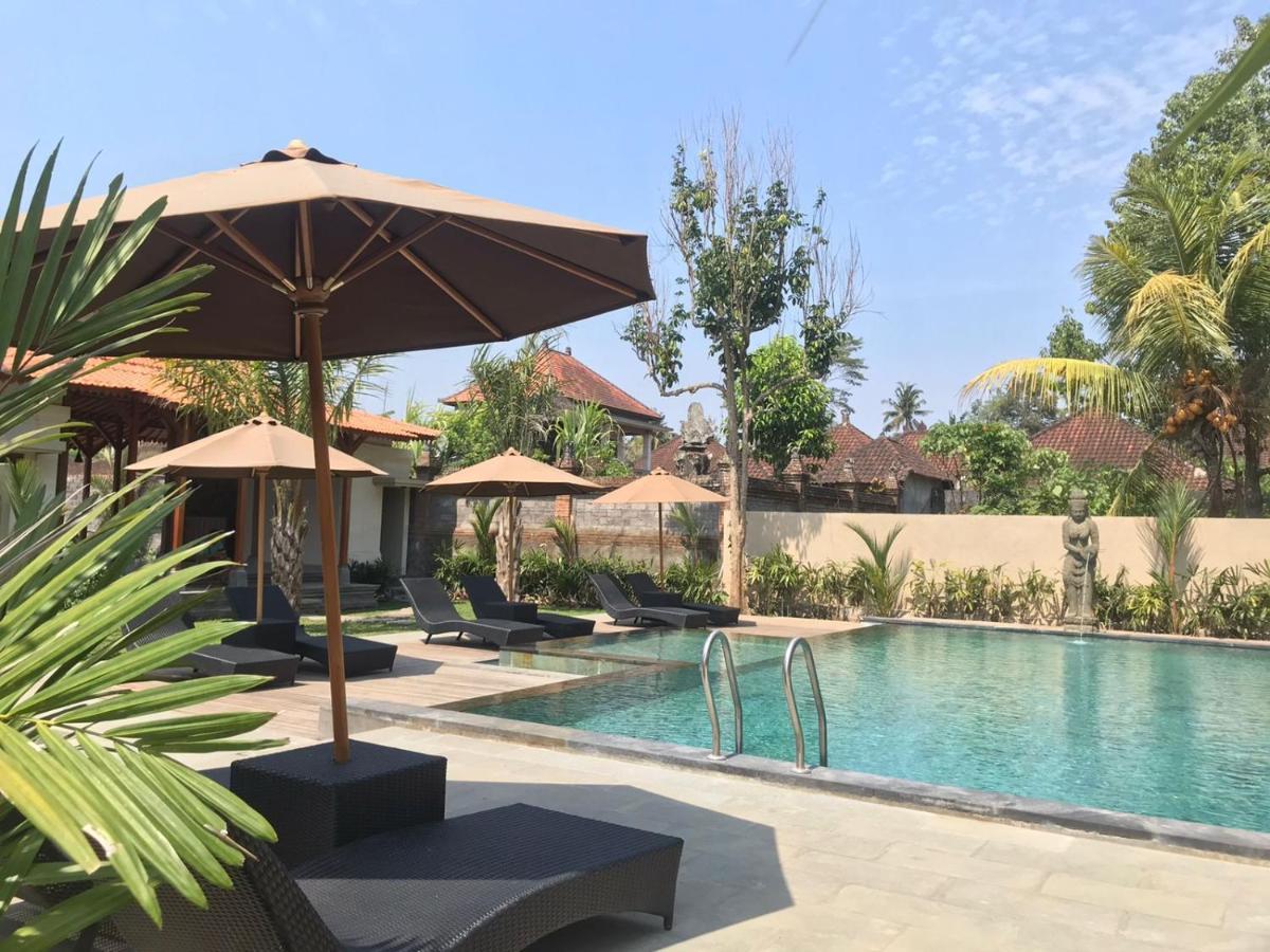 Londo House Hotell Ubud Exteriör bild