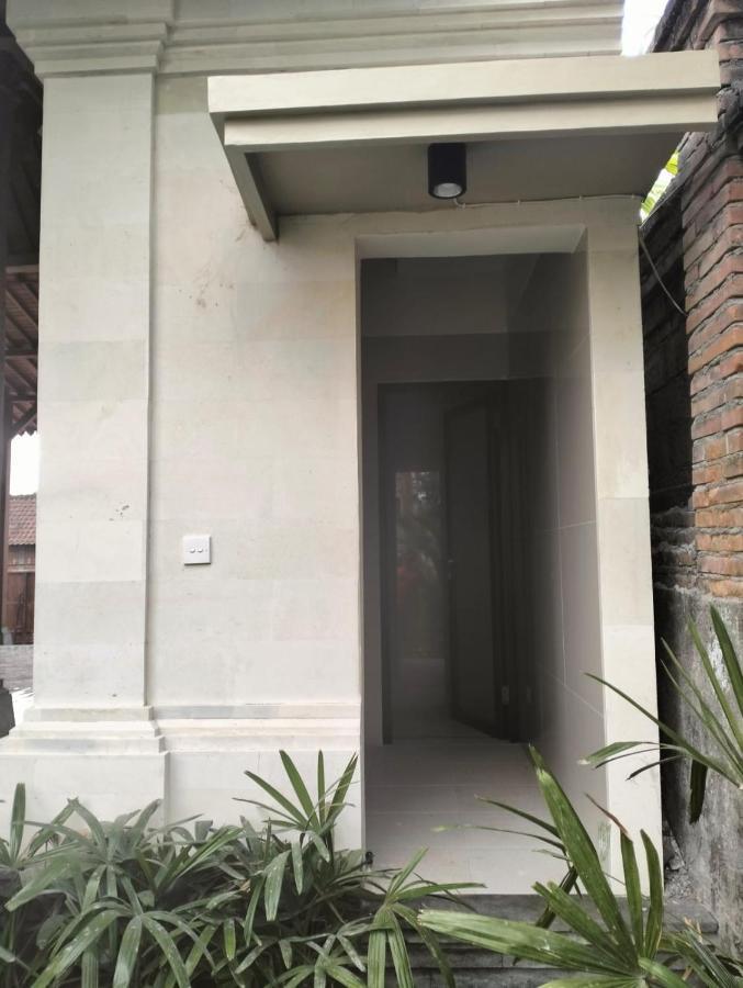 Londo House Hotell Ubud Exteriör bild