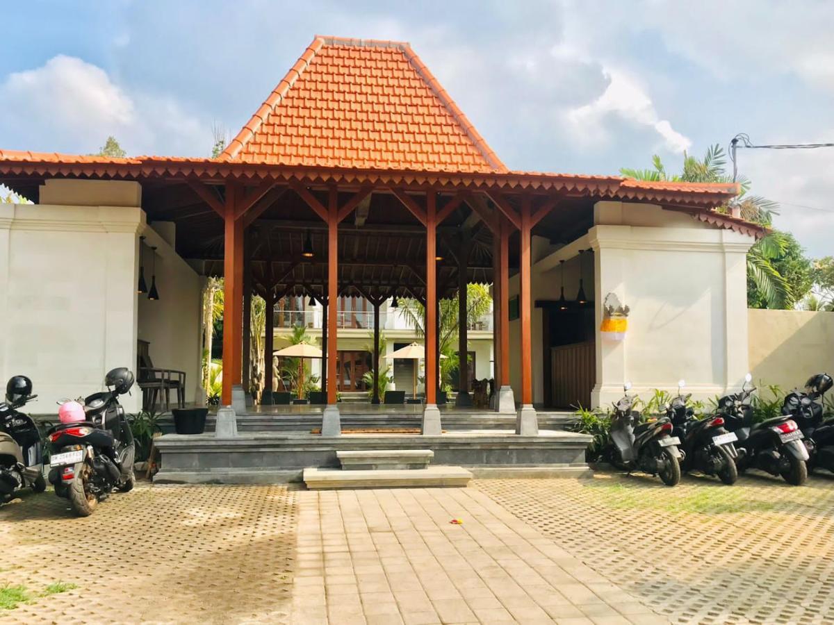 Londo House Hotell Ubud Exteriör bild