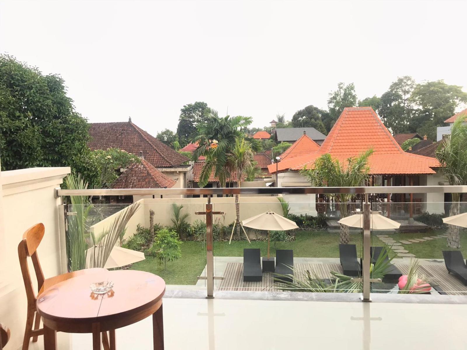 Londo House Hotell Ubud Exteriör bild