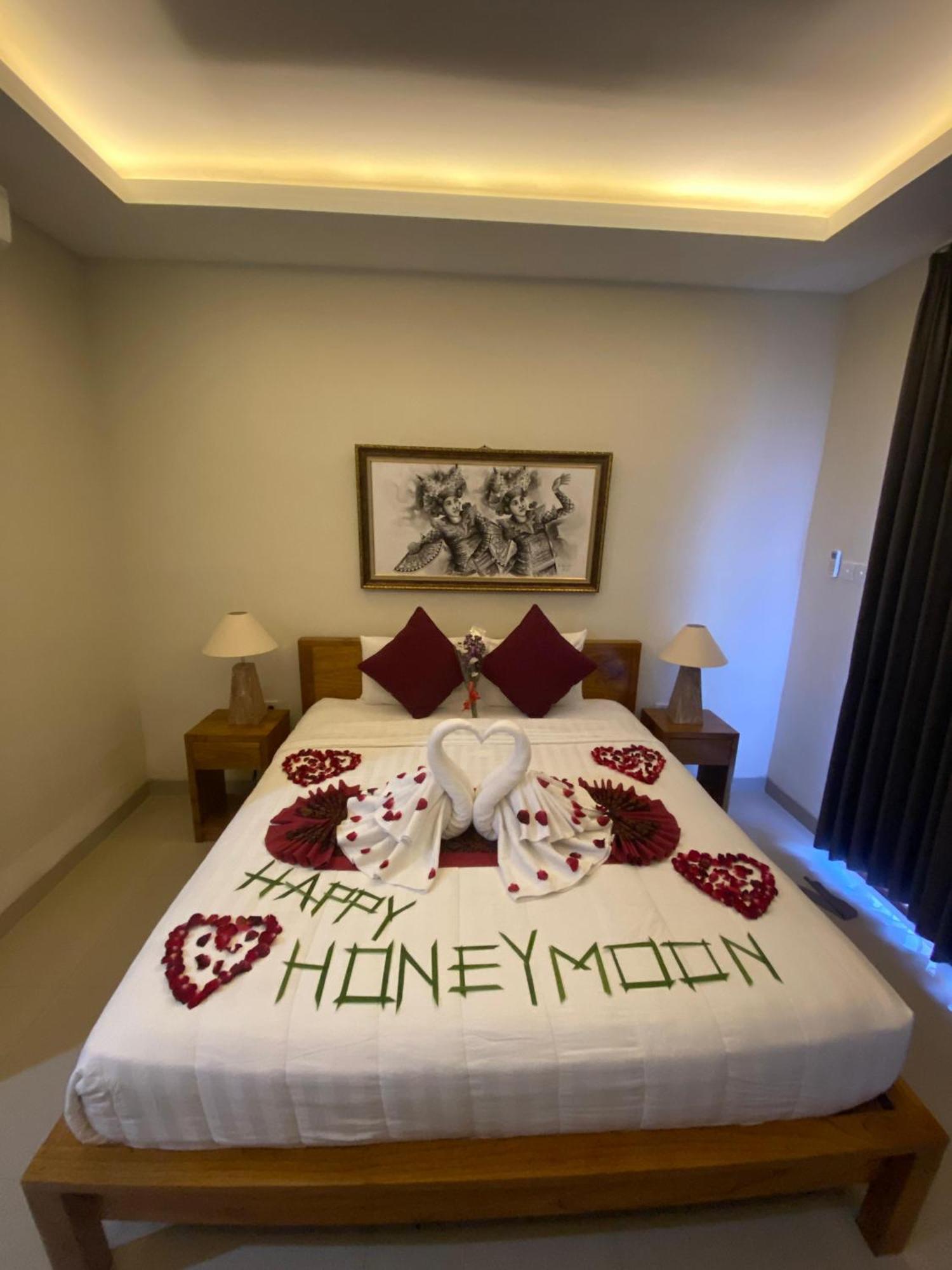 Londo House Hotell Ubud Exteriör bild